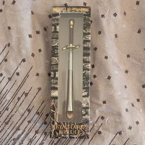 Urban Decay Game Of Thrones Arya Stark's Needle